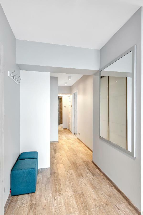 Orion Downtown Apartment By Pinpoint Lodz  Exterior photo